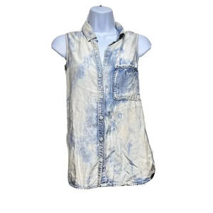 Cloth and Stone Womens Bleach Acid Wash Chambray Tank Blouse Sz XS Tencel Button
